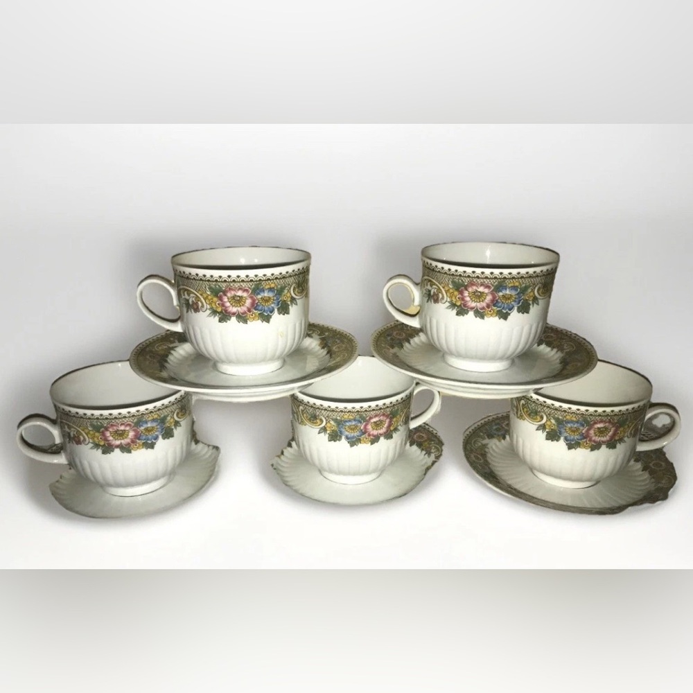 Vintage Winterling Marktleuthen Bavaria Ribbed Floral Cups & Saucers 5 Sets 10Pc